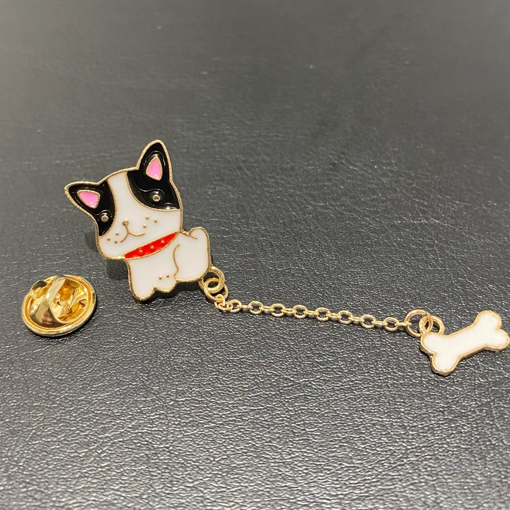 Cool Pet Puppy Dog Animal Lovers Bone Chain Shirt Bag Pin Badge Accessory